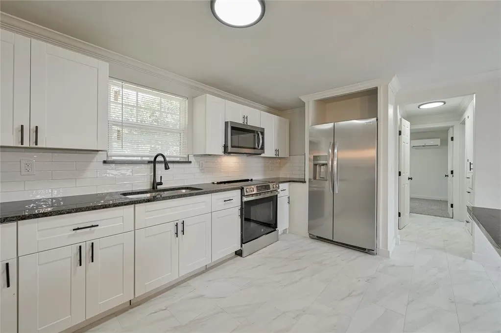 Photo 11 — 1604 SANDRA Drive, Midwest City, OK 73110