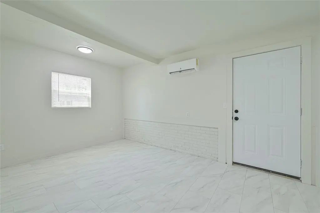 Photo 14 — 1604 SANDRA Drive, Midwest City, OK 73110
