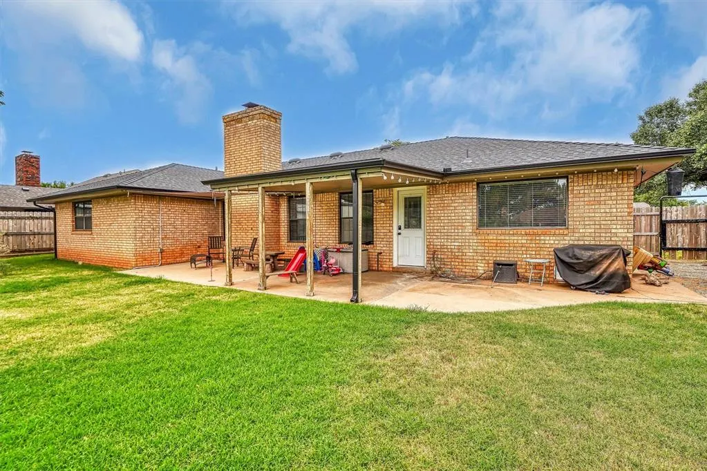 Photo 38 — 1002 Mac Drive, Elk City, OK 73644