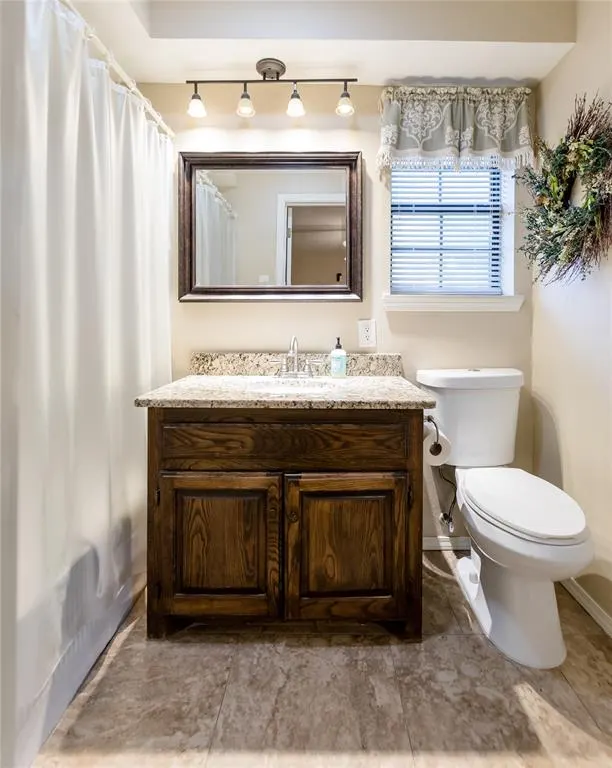 Photo 14 — 1304 Lynnwood Drive, Elk City, OK 73644