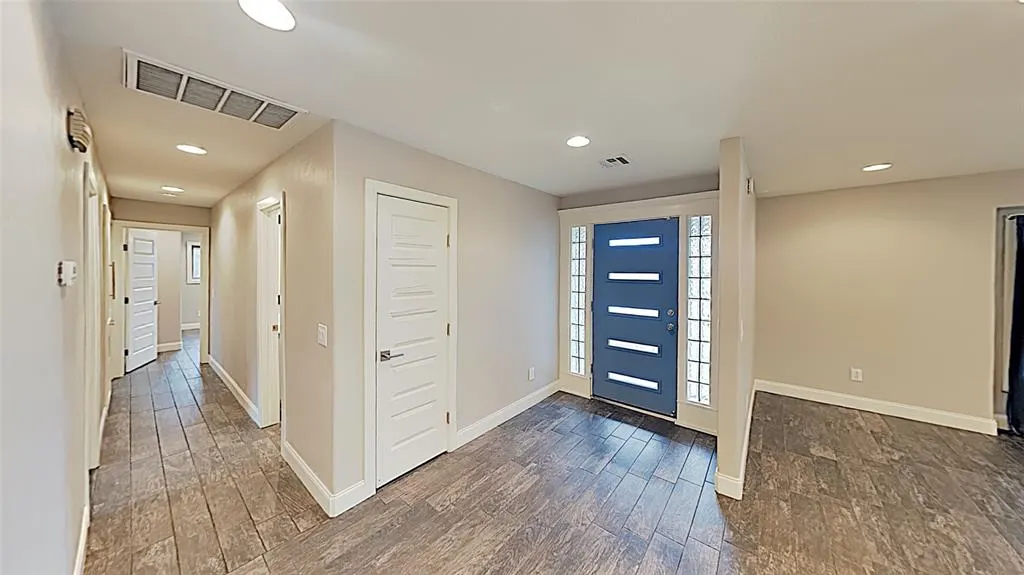 Photo 4 — 6228 N Grand Boulevard, Oklahoma City, OK 73112