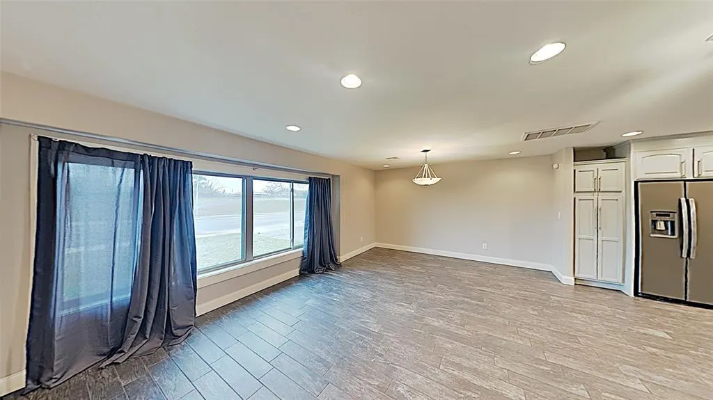 Photo 9 — 6228 N Grand Boulevard, Oklahoma City, OK 73112