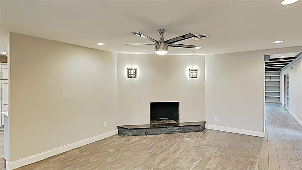 Photo 8 — 6228 N Grand Boulevard, Oklahoma City, OK 73112