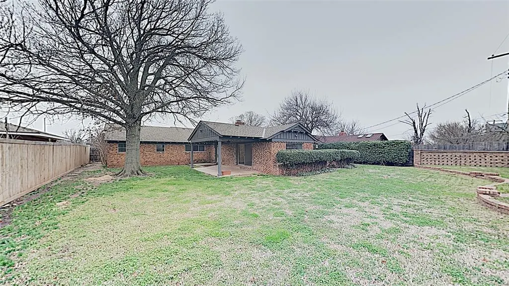 Photo 24 — 6228 N Grand Boulevard, Oklahoma City, OK 73112