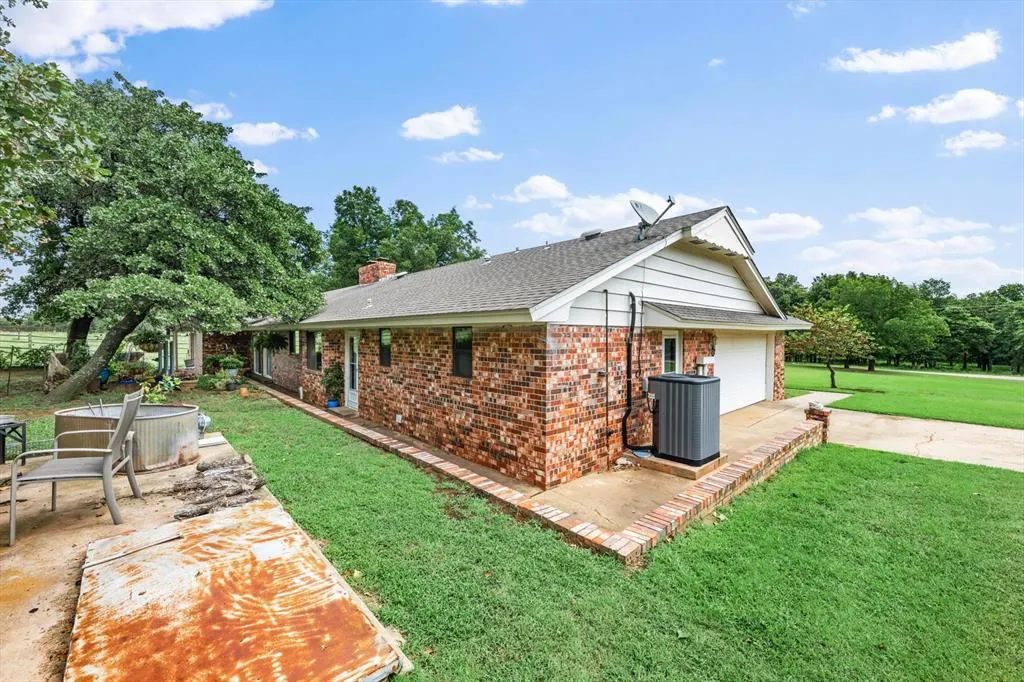 Photo 44 — 960461 S Highway 102 Highway, Wellston, OK 74881