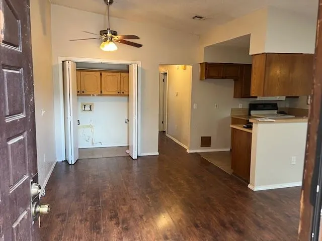 Photo 6 — 4615 N Creek ct Court, Oklahoma City, OK 73135