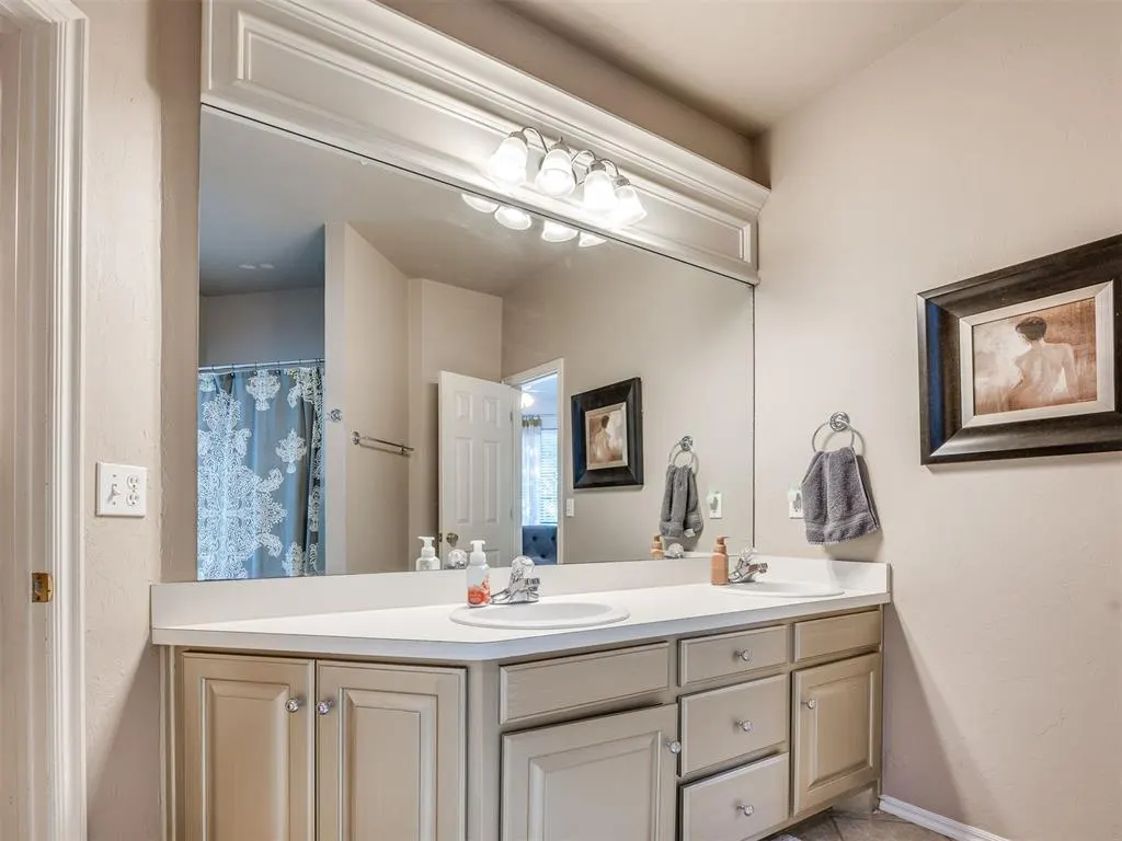 Photo 31 — 9508 Larimore Lane, Oklahoma City, OK 73151