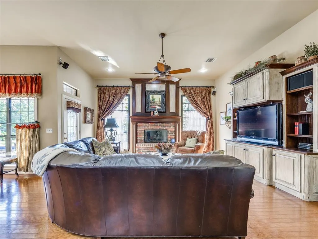 Photo 39 — 9508 Larimore Lane, Oklahoma City, OK 73151