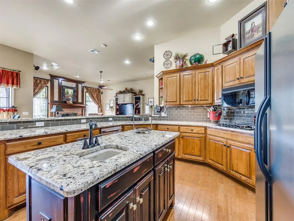 Photo 43 — 9508 Larimore Lane, Oklahoma City, OK 73151