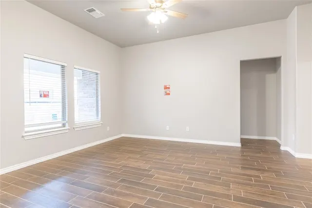 Photo 7 — 3816 Lleyton Drive, Norman, OK 73072