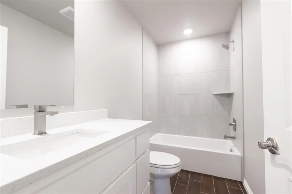 Photo 18 — 3816 Lleyton Drive, Norman, OK 73072