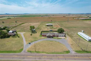 Sold home at 1826 E Iris Avenue