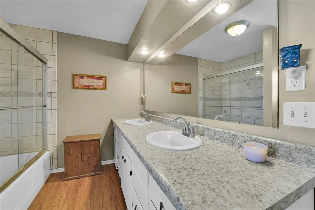 Photo 31 — 1826 E Iris Avenue, Hobart, OK 73651