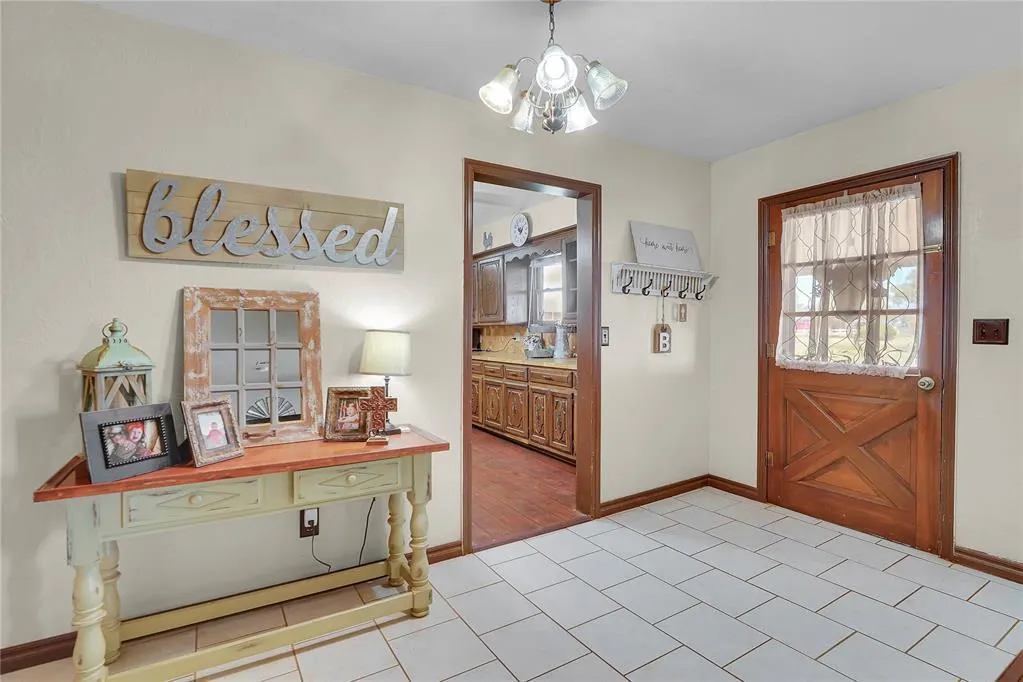 Photo 34 — 1826 E Iris Avenue, Hobart, OK 73651