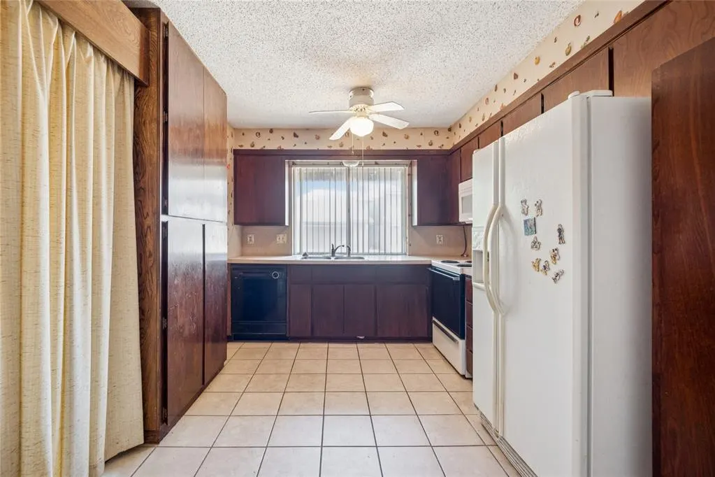 Photo 9 — 10124 Hefner Village Ter Terrace, Oklahoma City, OK 73162