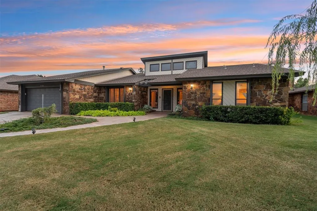 Front exterior — 6108 Inland Road, Warr Acres, OK 73132