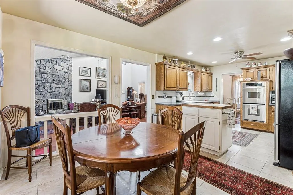 Photo 10 — 6108 Inland Road, Warr Acres, OK 73132