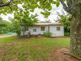 Sold home at 6500 S Westminster Road