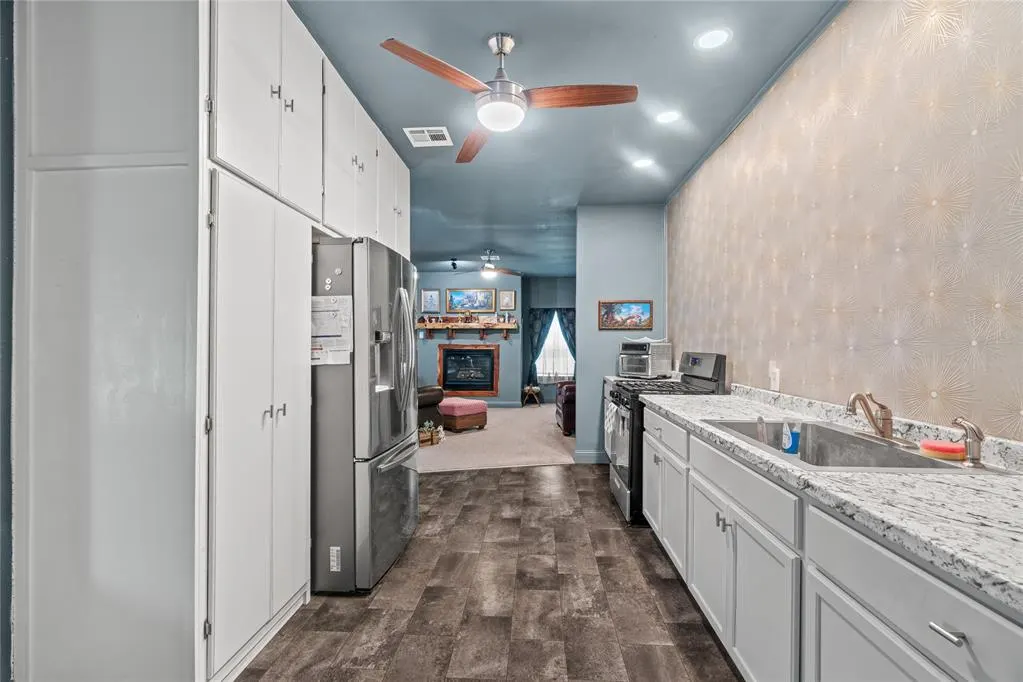 Photo 12 — 1214 W 12th Street, Sulphur, OK 73086