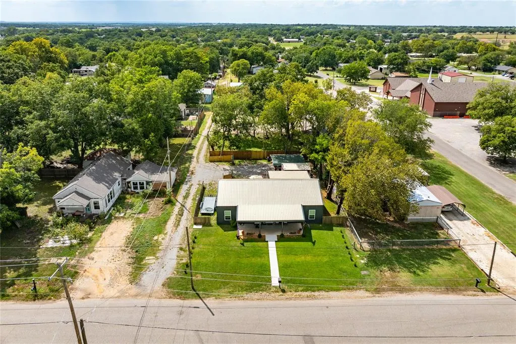 Photo 28 — 1214 W 12th Street, Sulphur, OK 73086