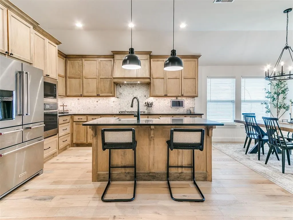 Photo 8 — 1205 Wilmot Street, Norman, OK 73069