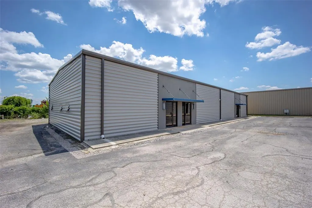 Photo 3 — 2845 Broce Drive, Norman, OK 73072