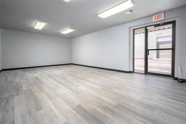 Photo 5 — 2845 Broce Drive, Norman, OK 73072