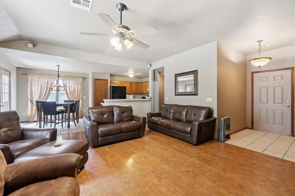 Photo 6 — 12716 Brandon Place, Oklahoma City, OK 73142