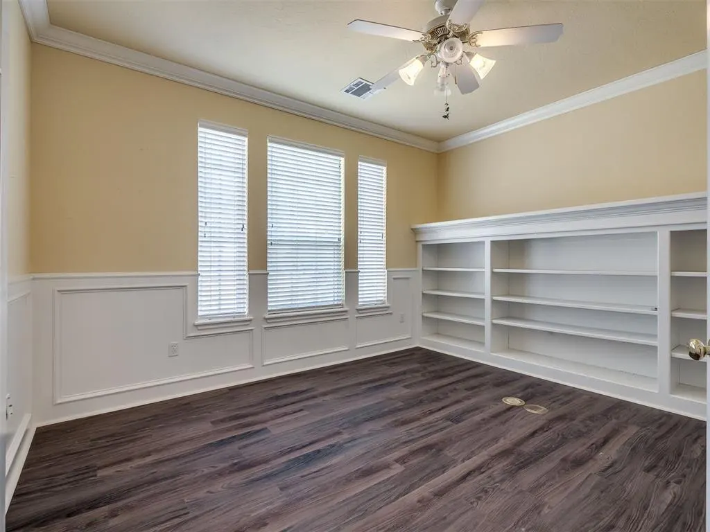 Photo 26 — 105 S Olde Bridge Road, Moore, OK 73160