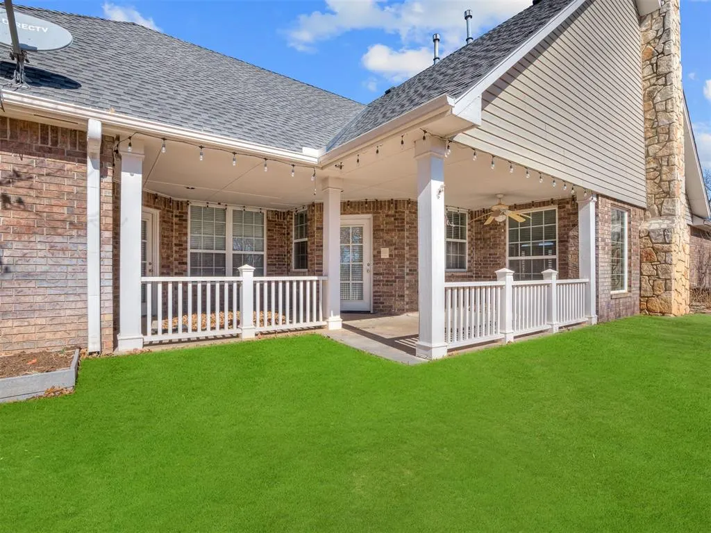 Photo 43 — 105 S Olde Bridge Road, Moore, OK 73160