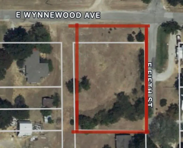 Photo 2 — E 5th Street, Sulphur, OK 73086