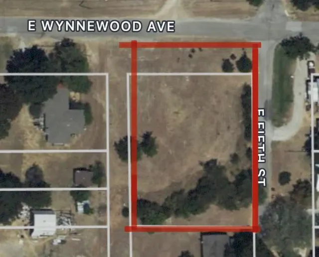 Photo 2 — E 5th Street, Sulphur, OK 73086