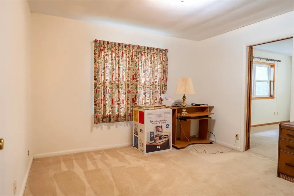 Photo 9 — 329 S Paul Street, Pauls Valley, OK 73075