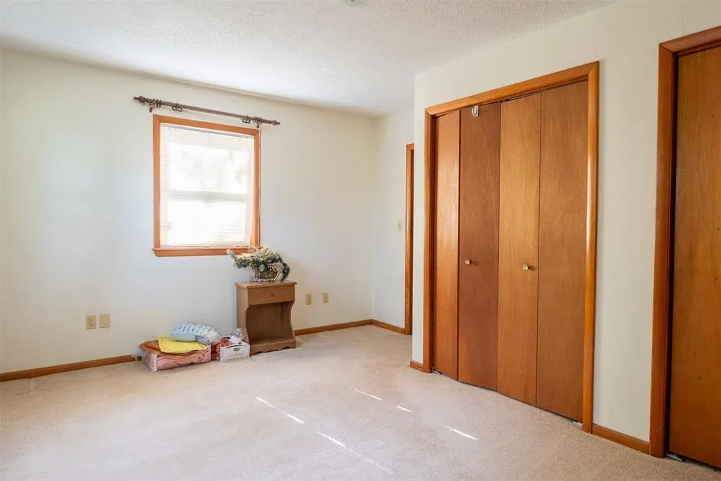 Photo 11 — 329 S Paul Street, Pauls Valley, OK 73075