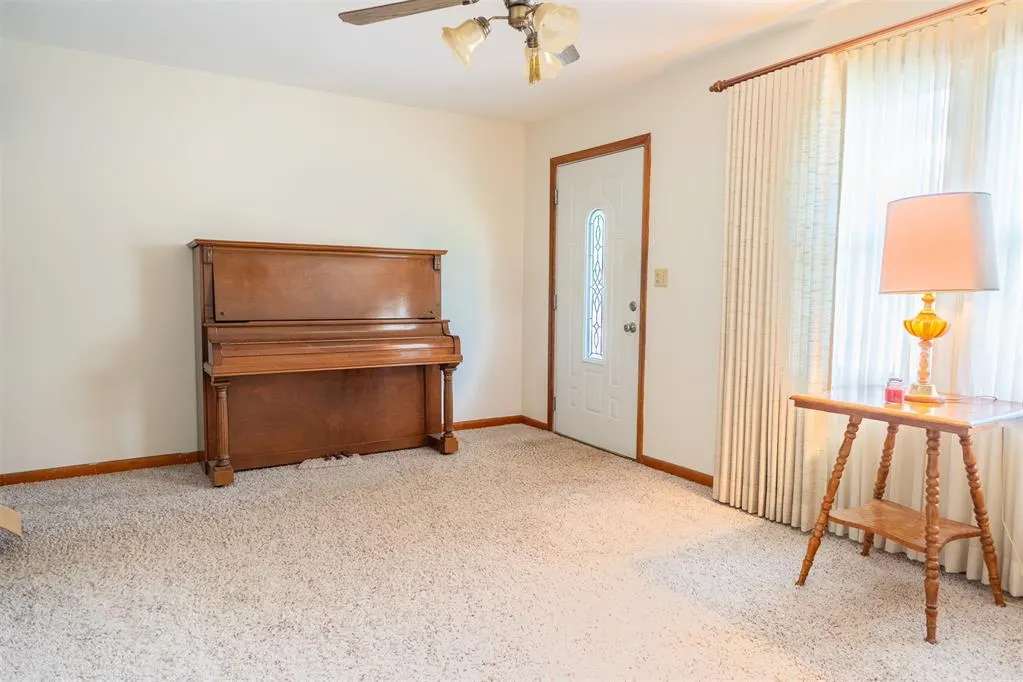 Photo 12 — 329 S Paul Street, Pauls Valley, OK 73075