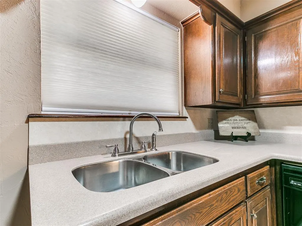 Photo 18 — 520 SW 70th Street, Oklahoma City, OK 73139