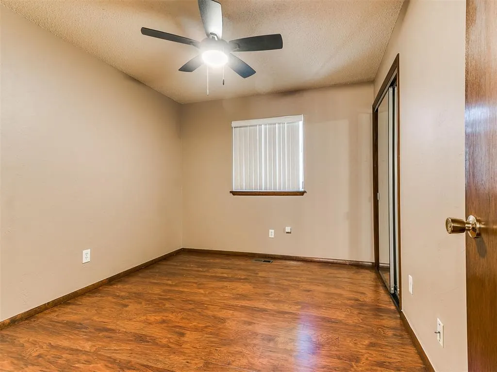 Photo 23 — 520 SW 70th Street, Oklahoma City, OK 73139