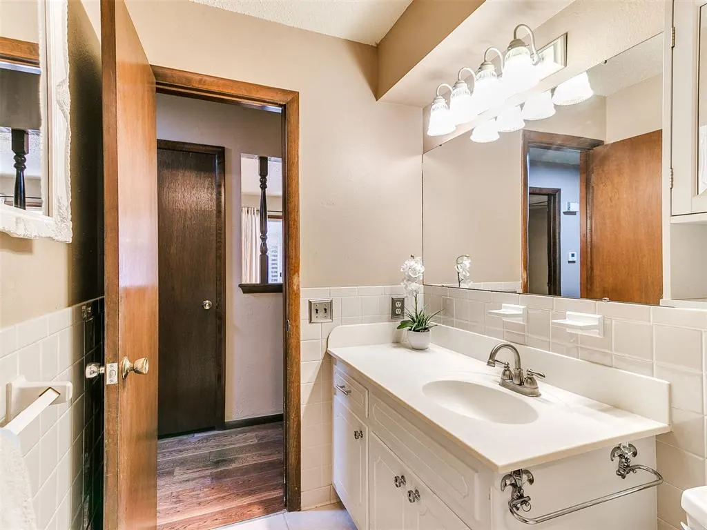 Photo 28 — 520 SW 70th Street, Oklahoma City, OK 73139