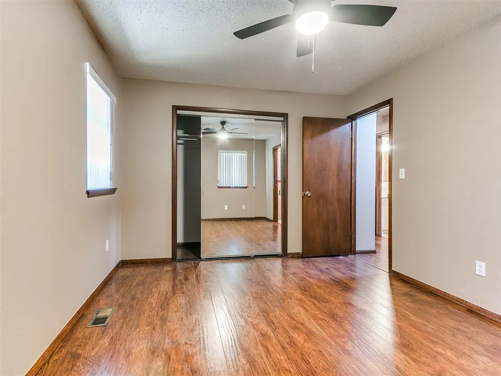 Photo 31 — 520 SW 70th Street, Oklahoma City, OK 73139