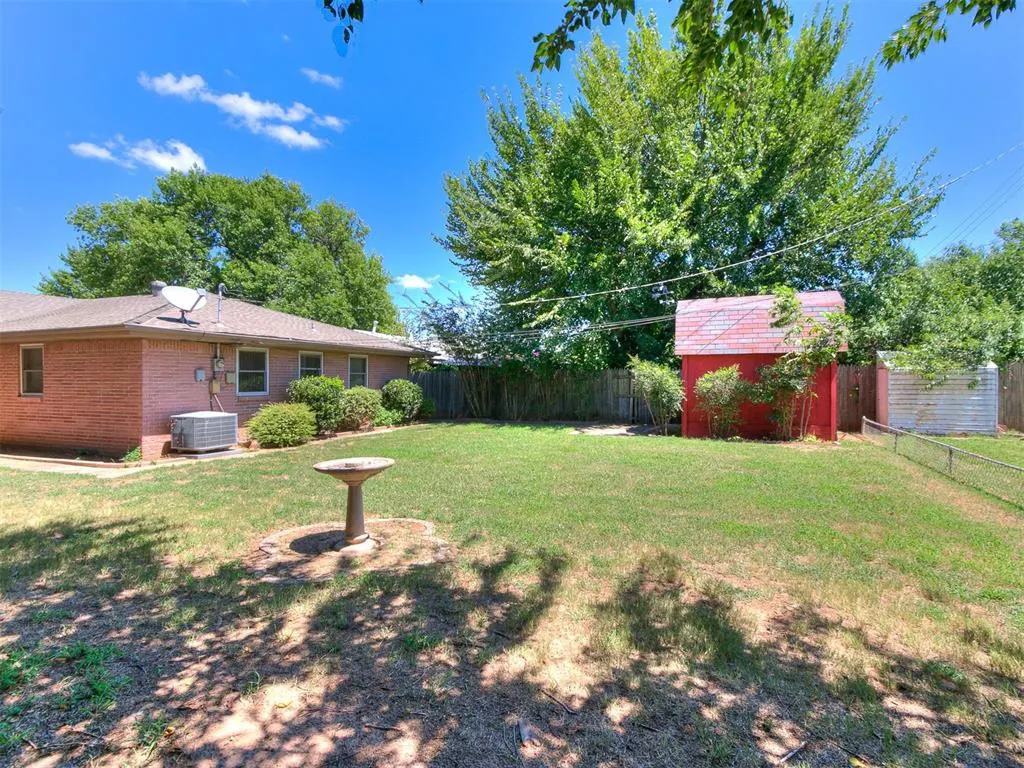 Photo 39 — 520 SW 70th Street, Oklahoma City, OK 73139