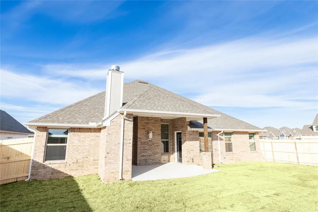 Photo 32 — 9320 NW 116th Street, Yukon, OK 73099