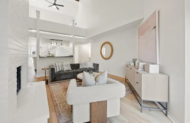 Photo 6 — 11307 Benttree Circle, Oklahoma City, OK 73120