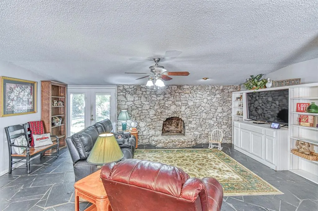 Photo 4 — 3129 N Timber Avenue, Bethany, OK 73008