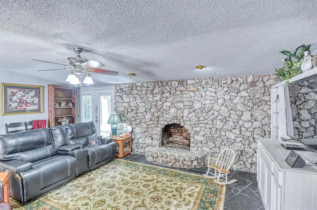 Photo 6 — 3129 N Timber Avenue, Bethany, OK 73008