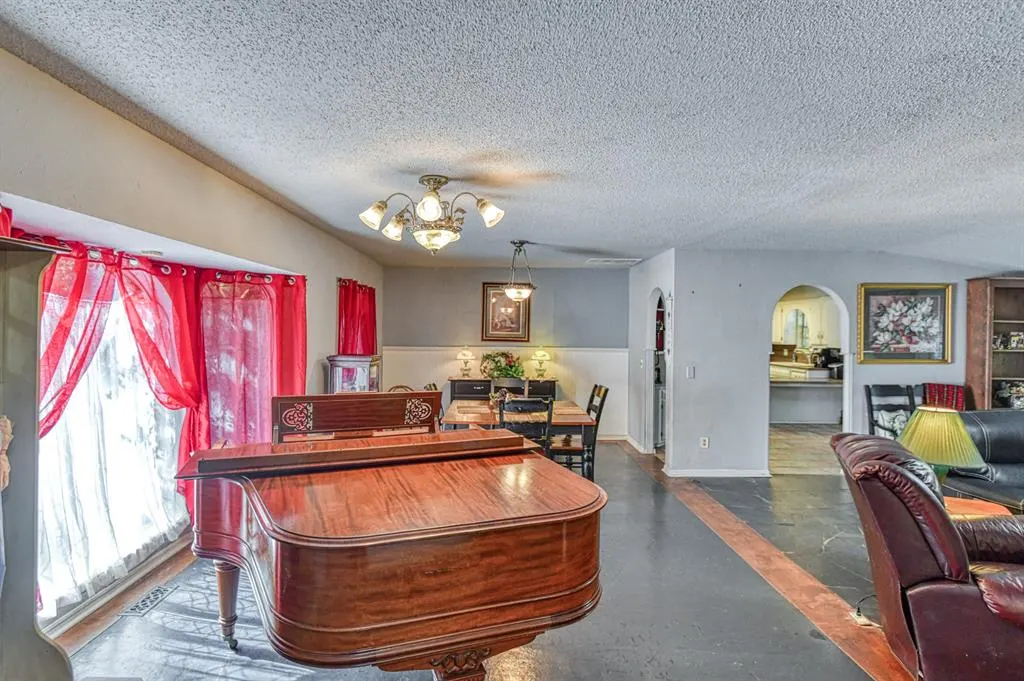 Photo 7 — 3129 N Timber Avenue, Bethany, OK 73008