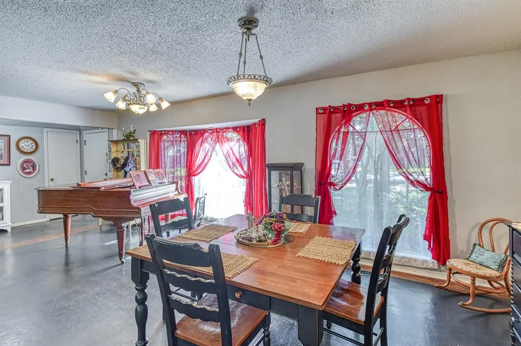 Photo 10 — 3129 N Timber Avenue, Bethany, OK 73008