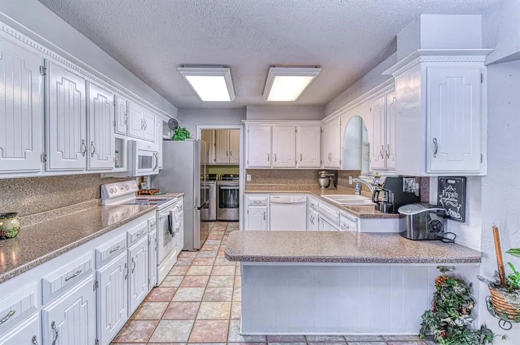 Photo 12 — 3129 N Timber Avenue, Bethany, OK 73008
