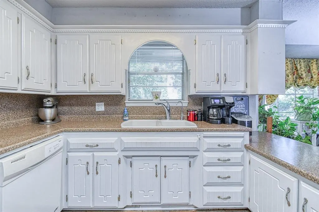 Photo 13 — 3129 N Timber Avenue, Bethany, OK 73008