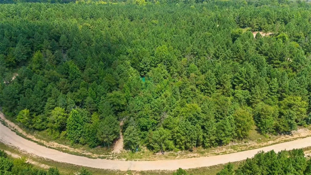 Photo 2 — 415 White Ash Lane, Broken Bow, OK 74728