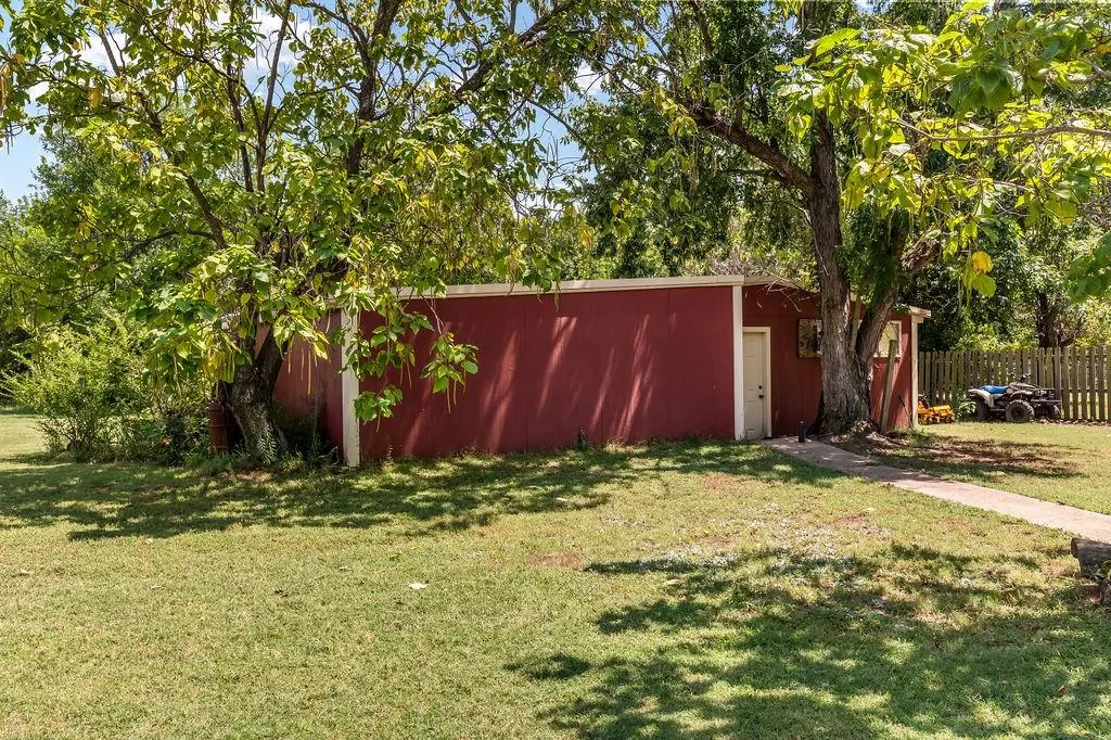 Photo 41 — 331299 E 875 Road, Wellston, OK 74881